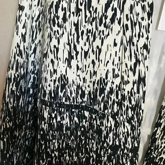 Mural Gray White Abstract Print Cape Blazer XS - Picture 4 of 13